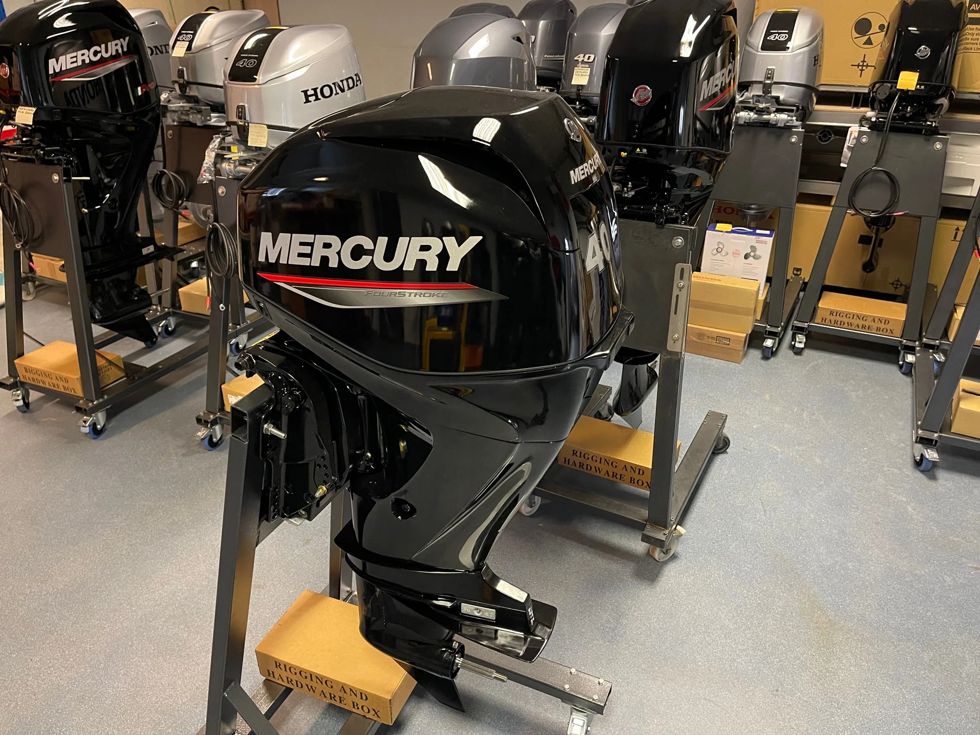 mercury 40 hp long shaft f40 efi elpt (including remote control, gauges and propeller) mercury 40 hp long shaft f40 efi elpt (including remote control, gauges and propeller)