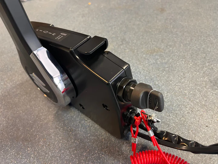 suzuki 30 hp long shaft df30 atl (including remote control and propeller) suzuki 30 hp long shaft df30 atl (including remote control and propeller)